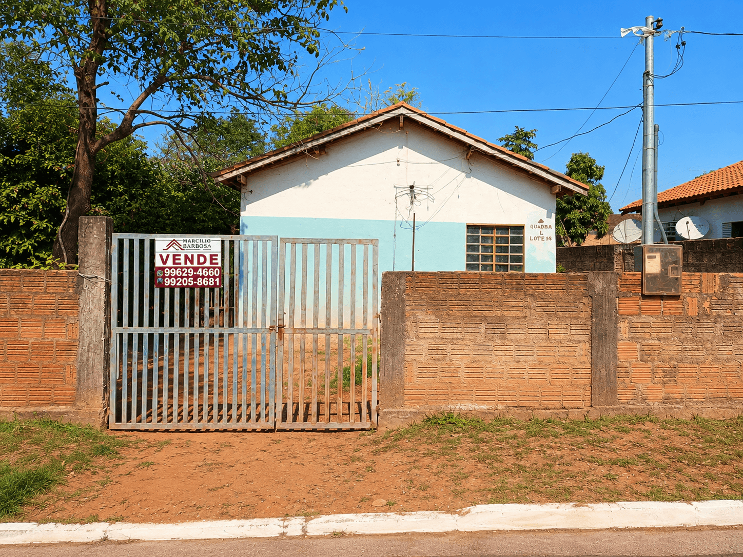Casa à Venda no Bairro Alta Floresta II em Ladário/MS