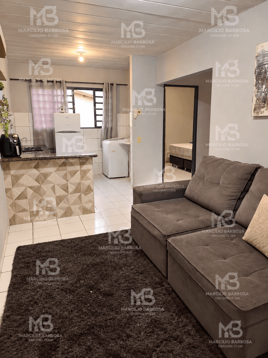 Apartamento mobiliado à venda no Residencial Flamboyant I em Nova Corumbá